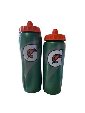 Gatorade Green Sports Water Bottles with Orange Caps - Set of 2 - 32oz and 20oz